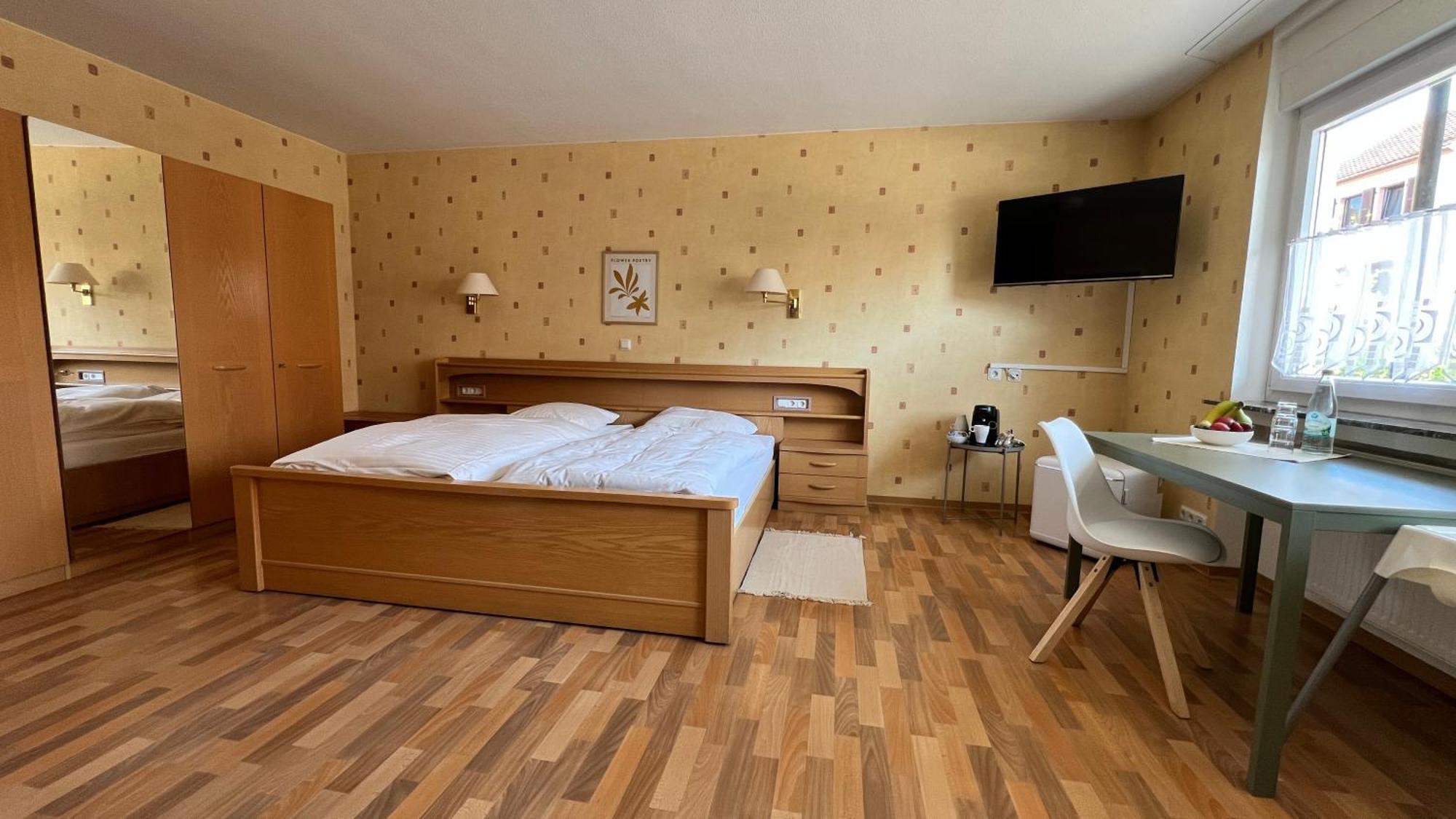 Gaestehaus Kliebenstein Saarwellingen Extérieur photo
