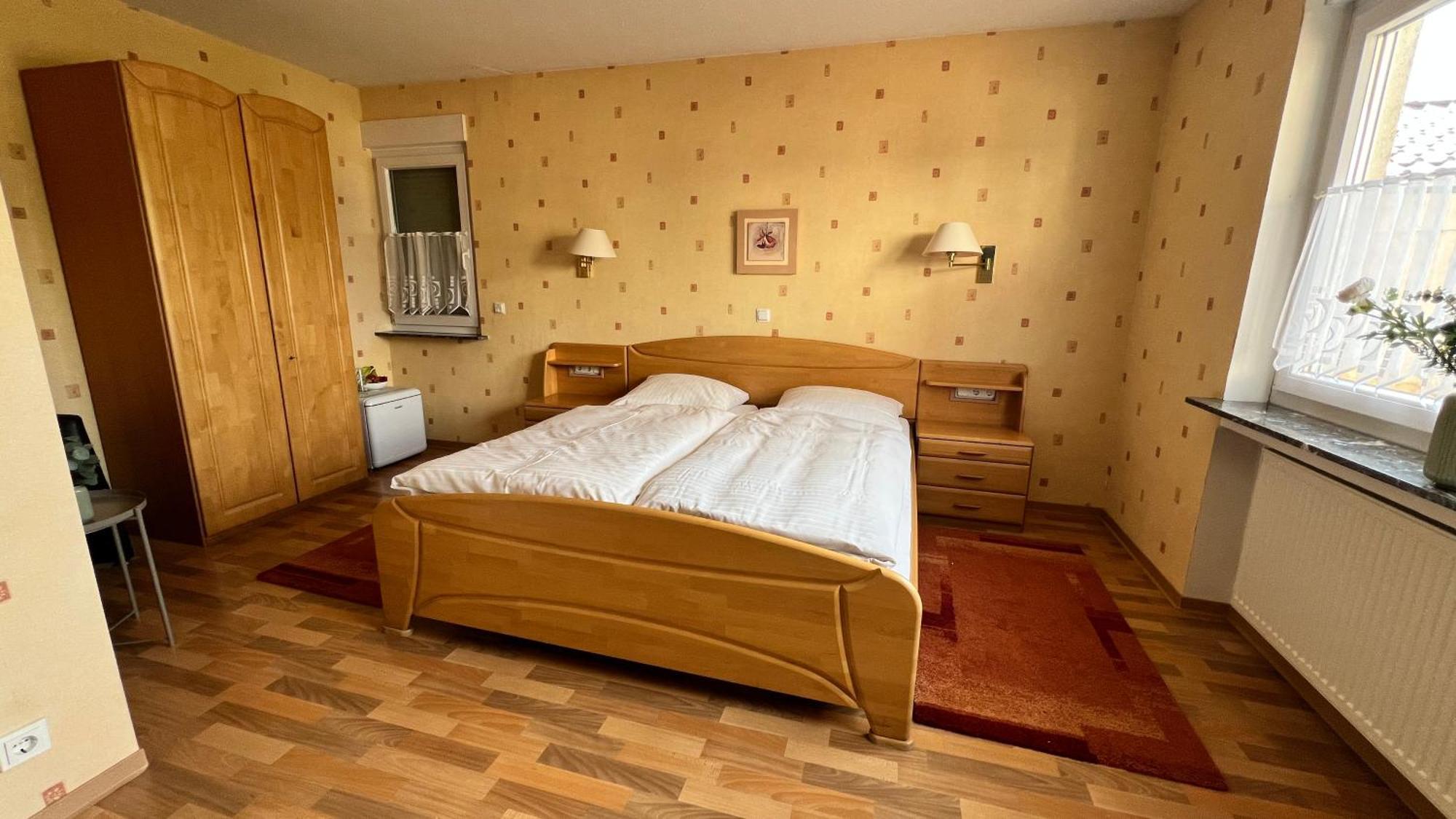 Gaestehaus Kliebenstein Saarwellingen Extérieur photo