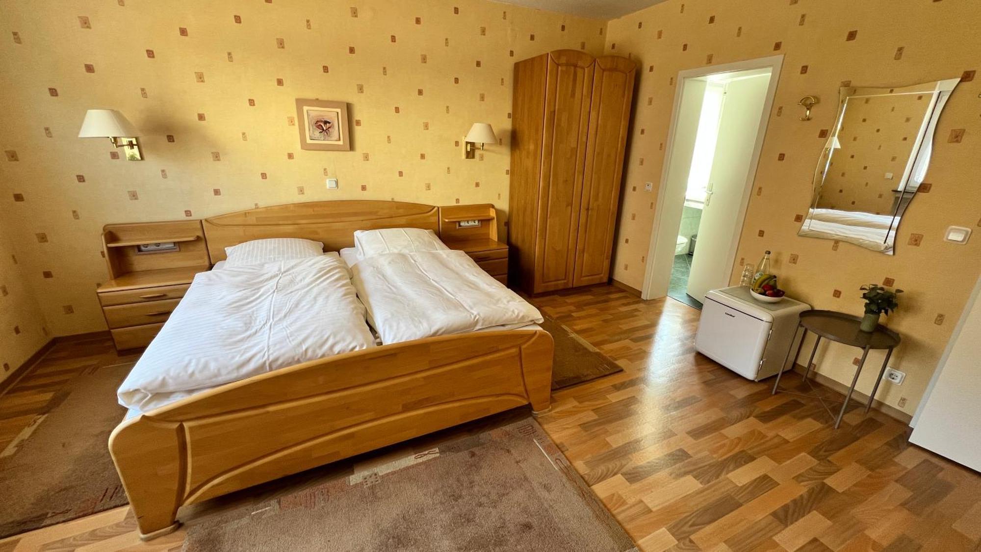 Gaestehaus Kliebenstein Saarwellingen Extérieur photo